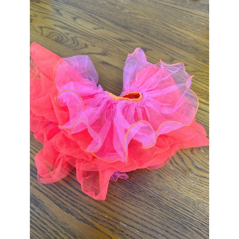 Unbranded vibrant pink